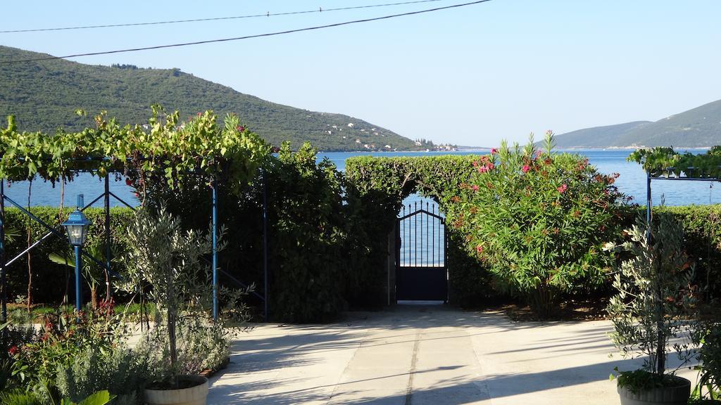 Apartments Odesa Herceg Novi Extérieur photo